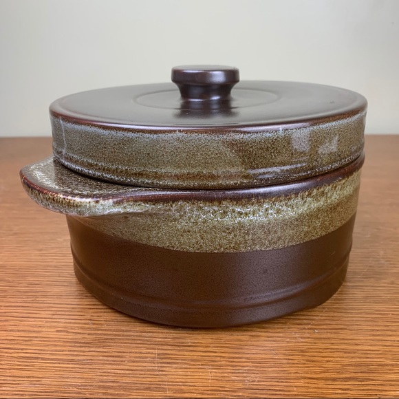 Kilncraft Staffordshire Ironstone Casserole Dish - Picture 3 of 8